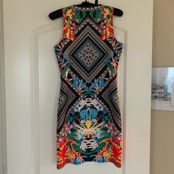 Jealous tomato bodycon dress - Picture 2 of 6